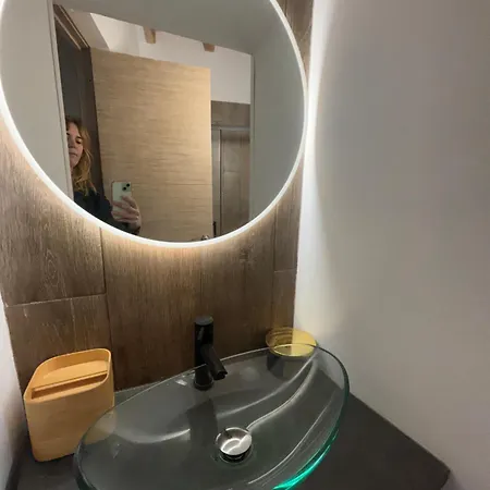 ''la Nuestra'' Alpesi faház