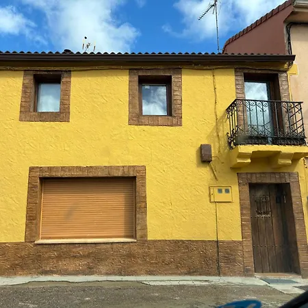 ''la Nuestra'' 샬레